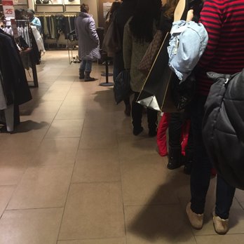 Zara - Every time this line is ridiculous. Either understaffed or inefficient. Either way a poor experience. - Men's Clothing Near Me - Bethesda, Maryland