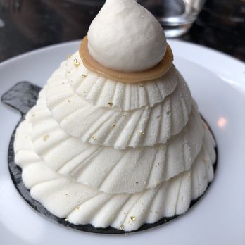 Senoble Famille Goumamde - Tea Rooms Near Me - Paris, 75 Senoble Famille Goumamde - Tea Rooms Near Me - Paris, 75