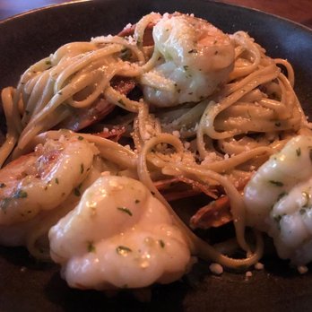 Perrons Sul Lago - Basil Pesto Pasta with Shrimp - Italian Near Me - Prior Lake, Minnesota Perrons Sul Lago - Basil Pesto Pasta with Shrimp - Italian Near Me - Prior Lake, Minnesota