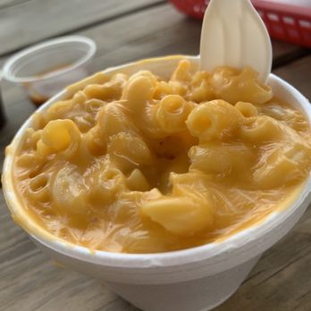 Eli's BBQ - Riverside - Macaroni and Cheese.....like glue! - Barbeque Near Me - Cincinnati, Ohio