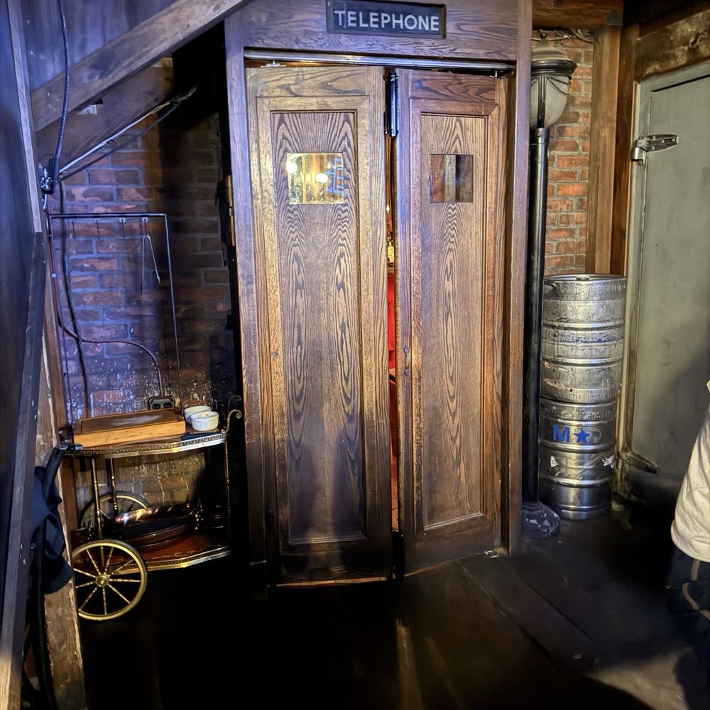 Gaslamp - Make a reservation and you'll be given a password to enter the restaurant. - Steakhouses Near Me - Kailua, Hawaii Gaslamp - Make a reservation and you'll be given a password to enter the restaurant. - Steakhouses Near Me - Kailua, Hawaii