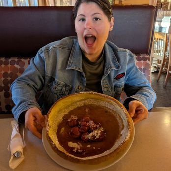 Elmer's Restaurant - American Near Me - Vancouver, Washington