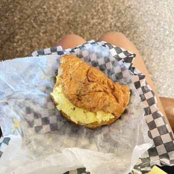 Day 6 Coffee - Croissant sandwich - Coffee & Tea Near Me - Richmond, Texas Day 6 Coffee - Croissant sandwich - Coffee & Tea Near Me - Richmond, Texas
