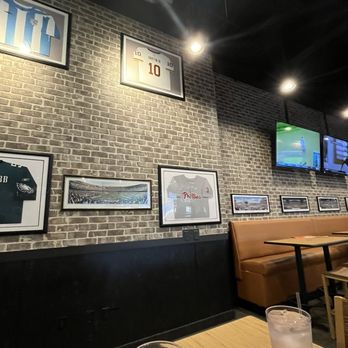 Buffalo Wild Wings - American Near Me - Jacksonville, North Carolina Buffalo Wild Wings - American Near Me - Jacksonville, North Carolina