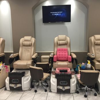De Angel Nails Spa - Nail Salons Near Me - West Chicago, Illinois De Angel Nails Spa - Nail Salons Near Me - West Chicago, Illinois