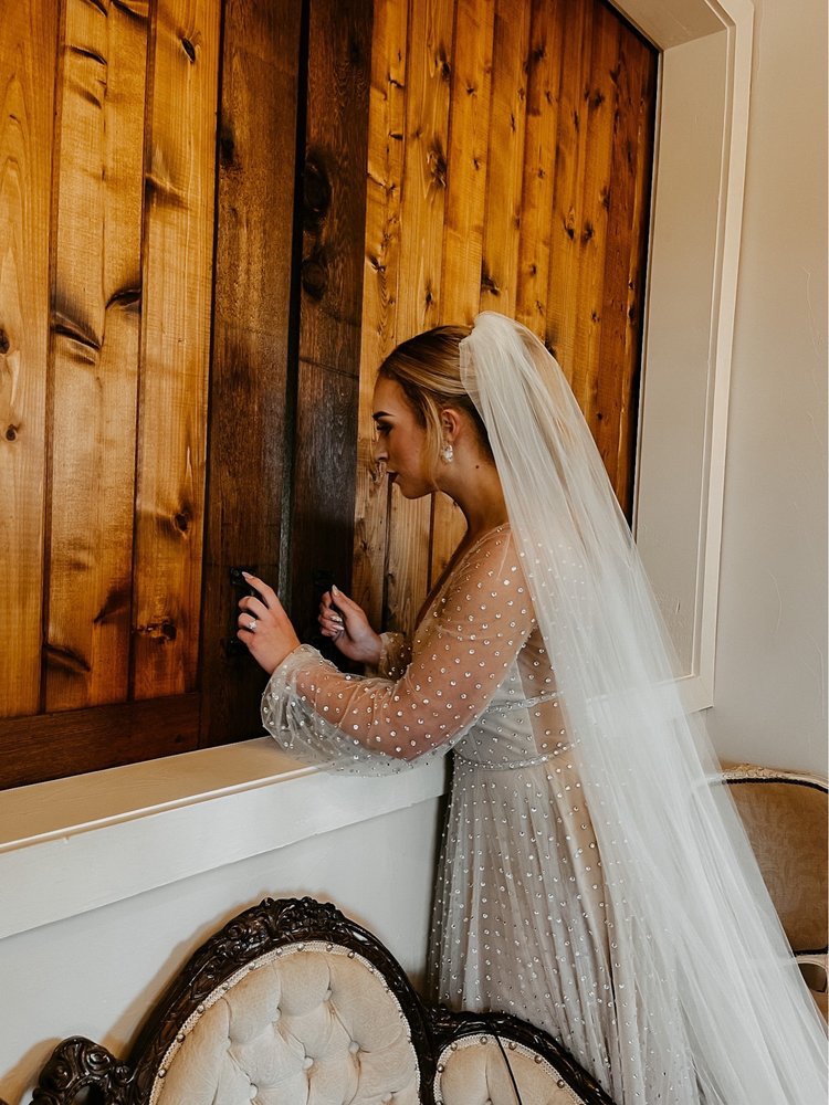 THE GLOW BAR DFW Updated September 2024 Fort Worth, Texas Spray