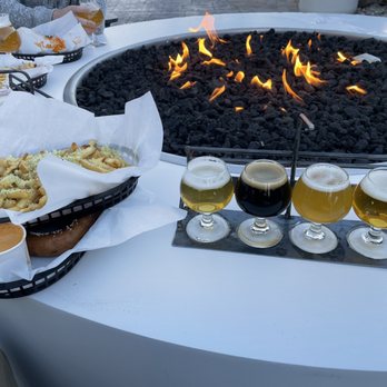 Schussboom Brewing - Outdoor fire pit - Breweries Near Me - Reno, Nevada Schussboom Brewing - Outdoor fire pit - Breweries Near Me - Reno, Nevada