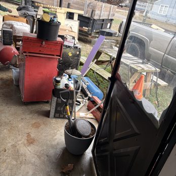 Prodigy Flex - Removing junk - Towing Near Me Prodigy Flex - Removing junk - Towing Near Me