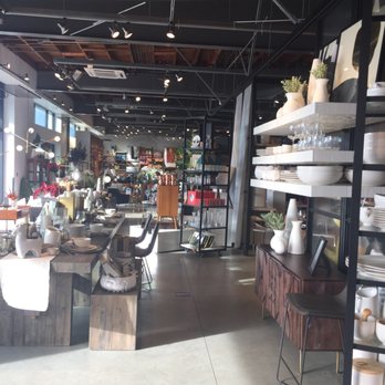 west elm - Furniture Stores Near Me - Solana Beach, California