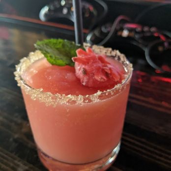 Retro Game Bar - Frozen strawberry bevvie on tap - Cocktail Bars Near Me - Portland, Oregon Retro Game Bar - Frozen strawberry bevvie on tap - Cocktail Bars Near Me - Portland, Oregon