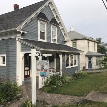Harbourview Bed & Breadkfast - From Outside - Bed & Breakfast Near Me - Port Hawkesbury, Nova Scotia Harbourview Bed & Breadkfast - From Outside - Bed & Breakfast Near Me - Port Hawkesbury, Nova Scotia