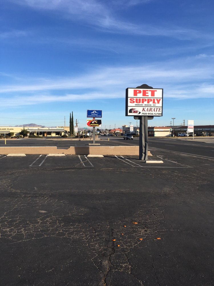 HESPERIA VETERINARY SUPPLY Updated September 2024 11960 Hesperia Rd