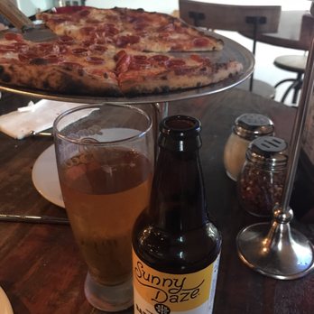 Custom Pie and Bar - Pizza Near Me - Moorpark, California Custom Pie and Bar - Pizza Near Me - Moorpark, California