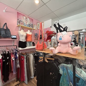 Classic Loot - Used, Vintage & Consignment Near Me - San Jose, California