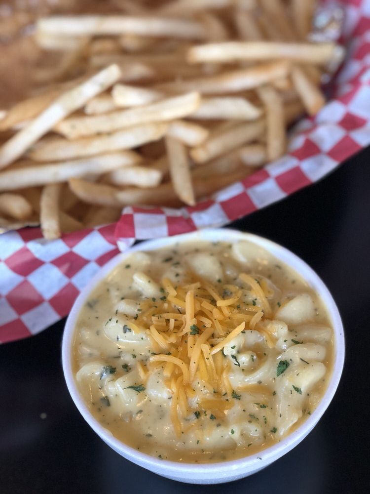 OFF THE HOOK SEAFOOD AND MORE CLOSED Updated August 2024 304 Photos & 226 Reviews 1920 S