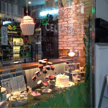 Celicioso - storefront -- didn't try a cupcake, but they looked yum! - Gluten-Free Near Me - Madrid, M Celicioso - storefront -- didn't try a cupcake, but they looked yum! - Gluten-Free Near Me - Madrid, M