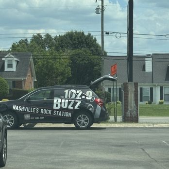 Wbuz the Buzz 102.9 - Radio Stations Near Me - Nashville, Tennessee