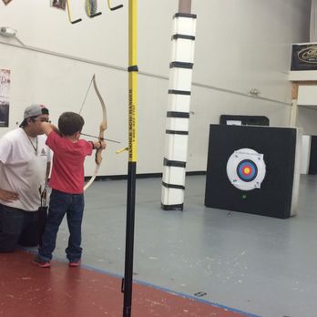 Pacifica Archery - Lesson with Jerrick - Sporting Goods Near Me - Daly City, California