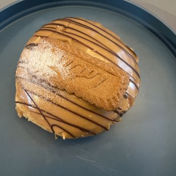 Paris Baguette - delicious cream filled donut - Bakeries Near Me - Hartsdale, New York Paris Baguette - delicious cream filled donut - Bakeries Near Me - Hartsdale, New York