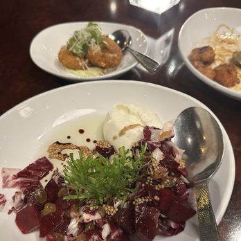Vida - Beets & Burrata - Tapas/Small Plates Near Me - Knoxville, Tennessee