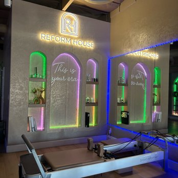Reform House - Pilates Near Me - Cypress, California Reform House - Pilates Near Me - Cypress, California