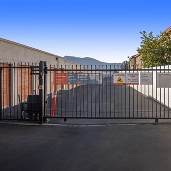 Public Storage - Self Storage Near Me - Fontana, California Public Storage - Self Storage Near Me - Fontana, California