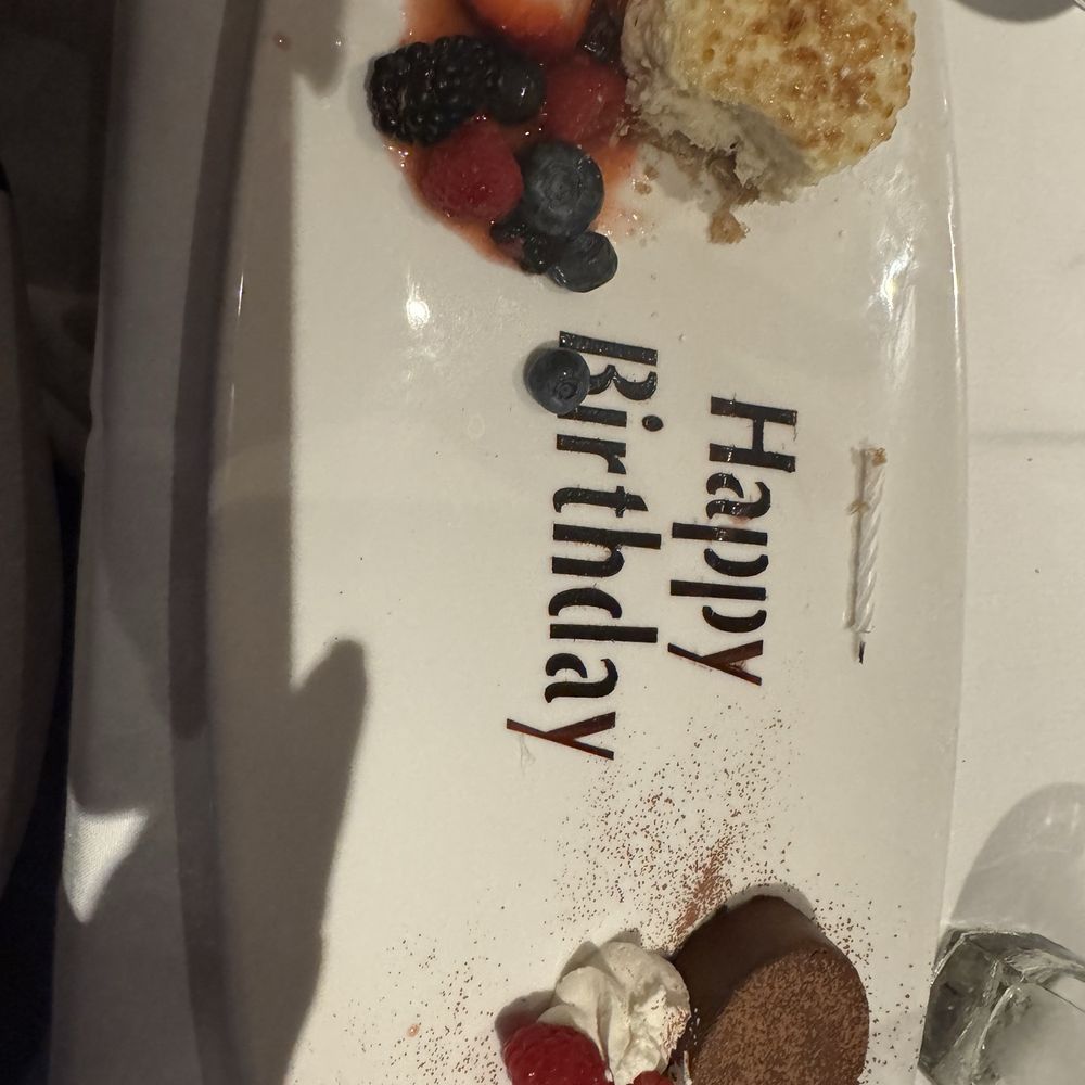 The Capital Grille - Steakhouses Near Me - Clayton, Missouri