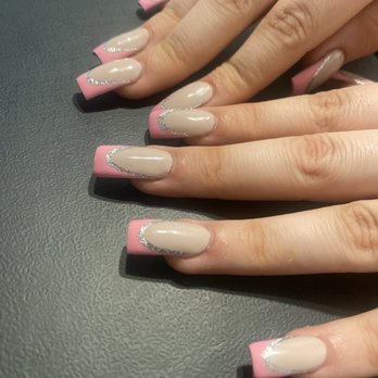 Versaci Nails Spa - Nail Salons Near Me - Eastvale, California