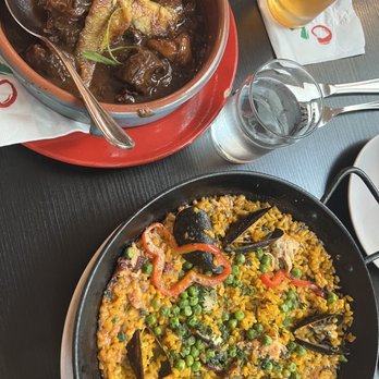 Oyo - Oxtail Stew and Seafood Paella - Latin American Near Me - Pleasanton, California