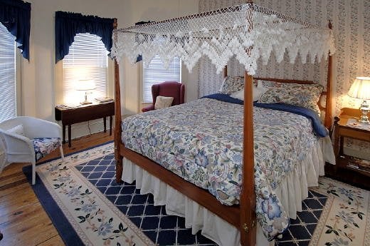 Pecan Tree Inn Bed and Breakfast by null