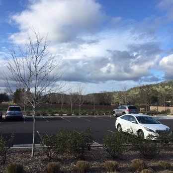 B Cellars Vineyards & Winery - Outside view - Wineries Near Me - Oakville, California