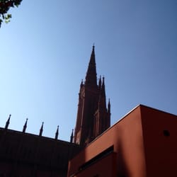 Gusto e... - Gusto e... hinter der Marktkirche