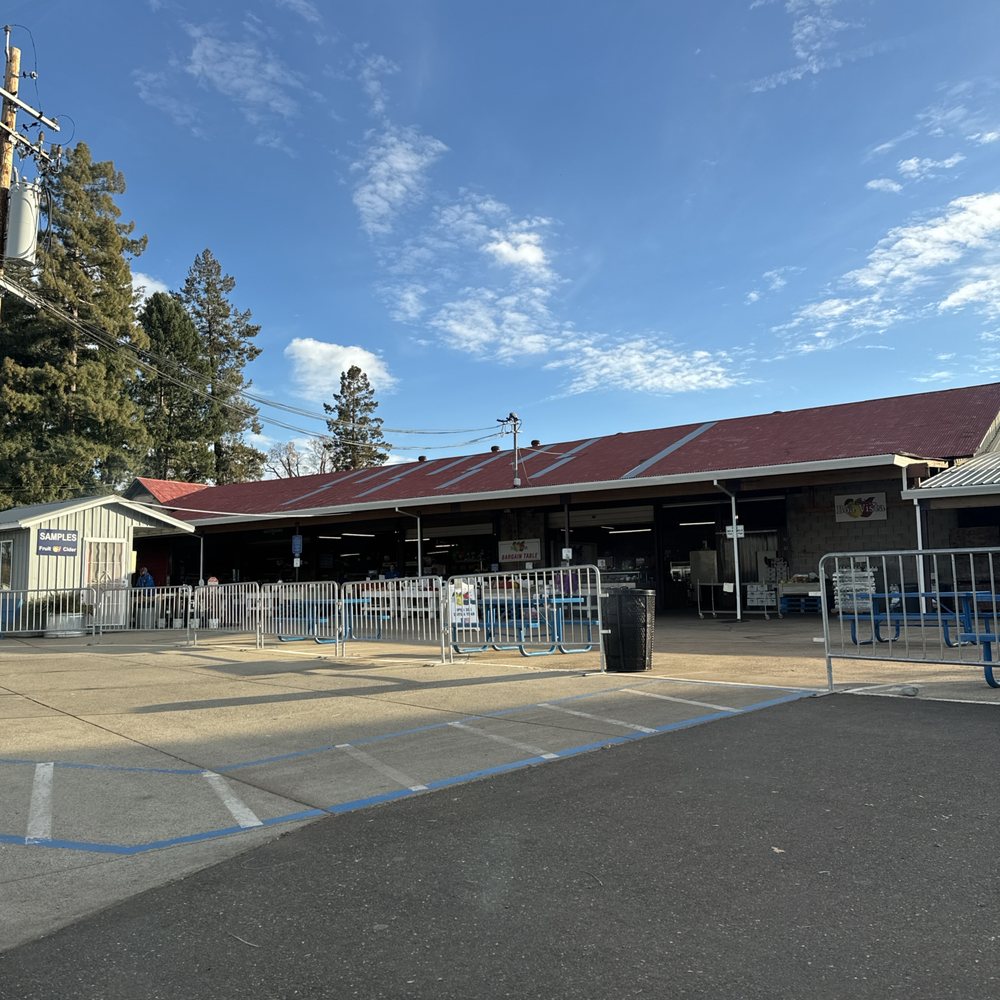 Boa Vista Orchards - Front Entrance - Fruits & Veggies Near Me - Placerville, California
