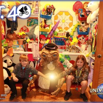 Universal Studios Florida - Et! Photo opp after the ride! - Amusement Parks Near Me - Orlando, Florida Universal Studios Florida - Et! Photo opp after the ride! - Amusement Parks Near Me - Orlando, Florida