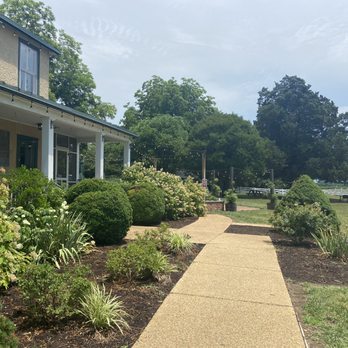 Indian Fields Tavern - Outside - American Near Me - Charles City, Virginia