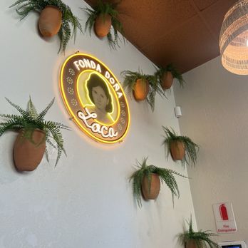 Fonda Doña Loca - Inside - Mexican Near Me - Temecula, California Fonda Doña Loca - Inside - Mexican Near Me - Temecula, California