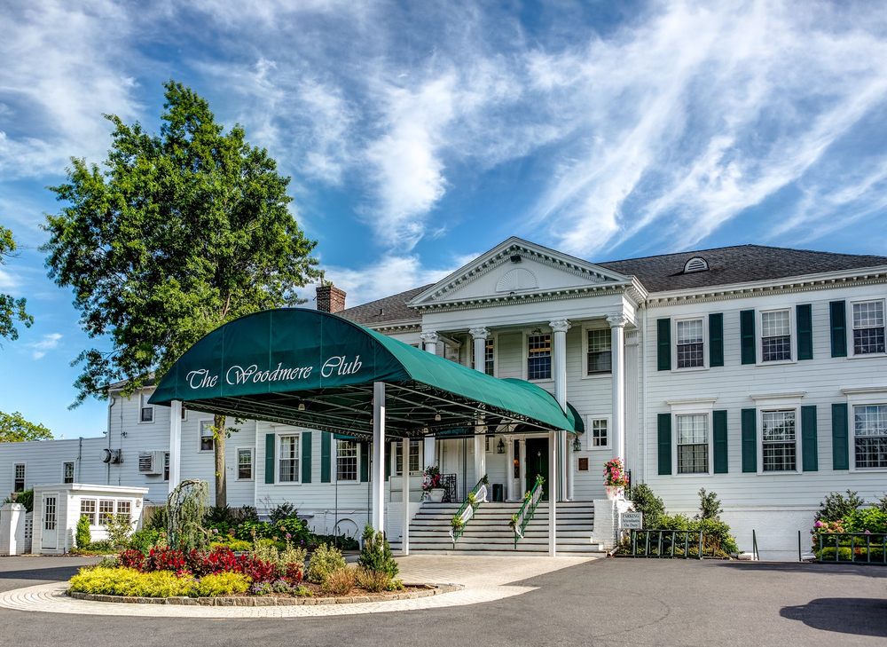 THE WOODMERE CLUB Updated October 2024 99 Meadow Dr, Woodmere, New