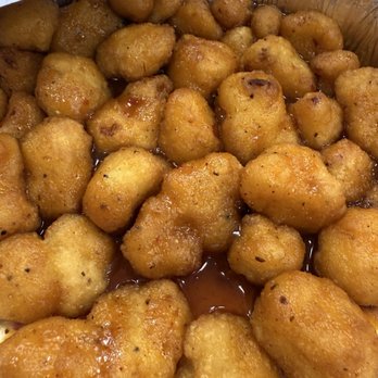 Curry Up Pizza - Cauliflower - Pizza Near Me - Yorba Linda, California Curry Up Pizza - Cauliflower - Pizza Near Me - Yorba Linda, California