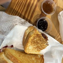 Blackberry pesto grilled cheese and fig grilled cheese Blackberry pesto grilled cheese and fig grilled cheese