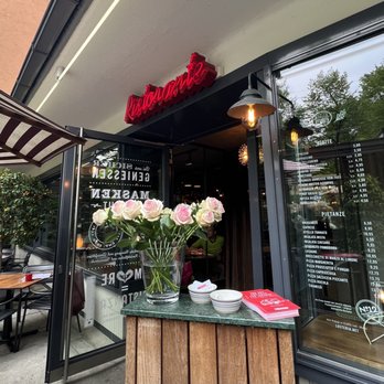 L'Osteria - Outside - Pizza Near Me - Munich, BY L'Osteria - Outside - Pizza Near Me - Munich, BY