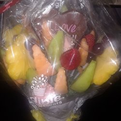 Edible Arrangements - Edible Arrangements