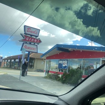 Bud's Burgers - Burgers Near Me - Vallejo, California