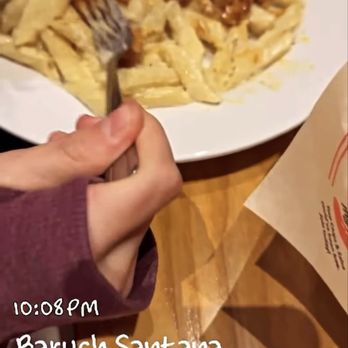 Chili's - Spicy Shrimp & Chicken Cajun Pasta - American Near Me - Secaucus, New Jersey Chili's - Spicy Shrimp & Chicken Cajun Pasta - American Near Me - Secaucus, New Jersey