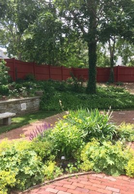 Hedge House Museum by null