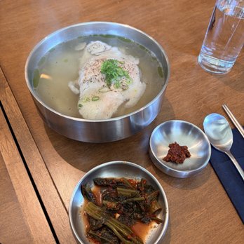 NUI - gomtang - Korean Near Me - Vancouver, British Columbia NUI - gomtang - Korean Near Me - Vancouver, British Columbia