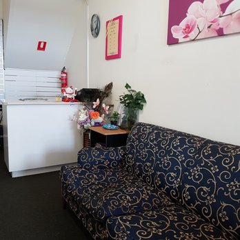 Hualy Massage - Reception area - Massage Near Me - Malvern East, VIC Hualy Massage - Reception area - Massage Near Me - Malvern East, VIC