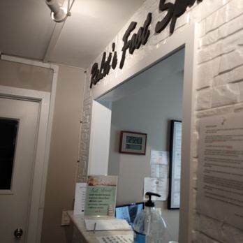The Spruce Massage Studio - Front desk/check in - Massage Near Me - Philadelphia, Pennsylvania The Spruce Massage Studio - Front desk/check in - Massage Near Me - Philadelphia, Pennsylvania