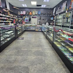 Highland Park Smoke & Vape Shop
