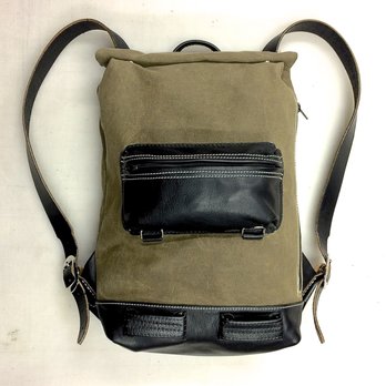 Earnest and Company - The first bag I built and the foundation for my previous employers backpacks. They've changed significantly since I've been there. - Leather Goods Near Me - Edmonton, Alberta Earnest and Company - The first bag I built and the foundation for my previous employers backpacks. They've changed significantly since I've been there. - Leather Goods Near Me - Edmonton, Alberta