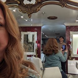 Salon Rouge